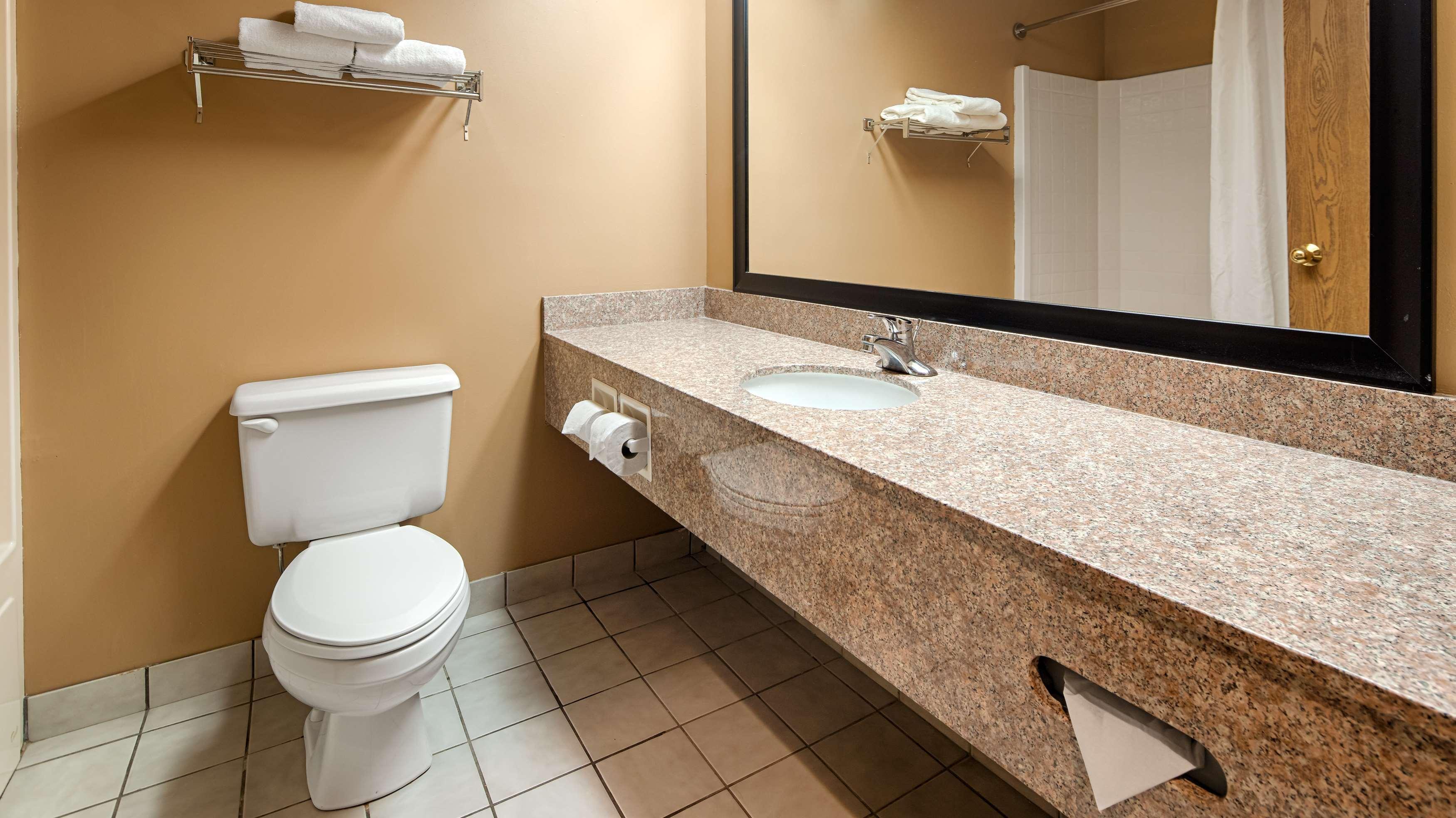 Best Western Plaza Hotel Saugatuck Ngoại thất bức ảnh