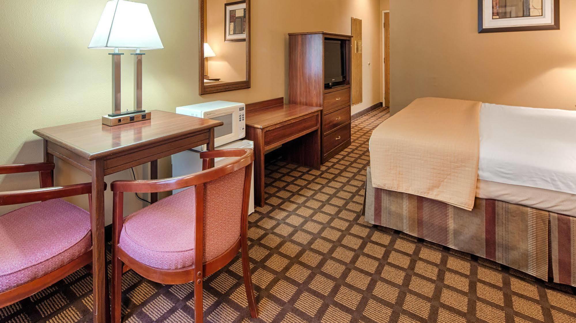 Best Western Plaza Hotel Saugatuck Ngoại thất bức ảnh